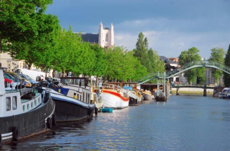 Appartement Cosy A Nantes Avec Terrasse ภายนอก รูปภาพ